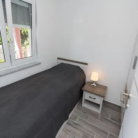 Trogrlic Privlaka (Zadar)