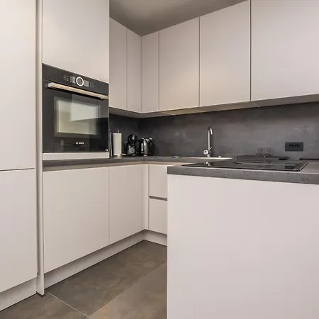 Apartment Trogrlic *