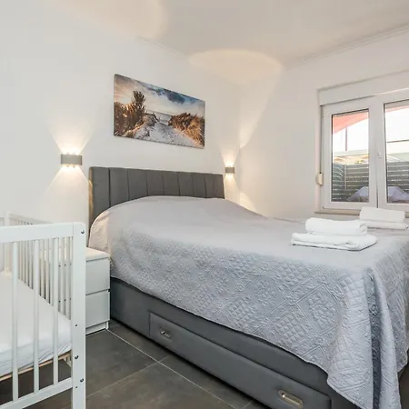 Trogrlic Privlaka (Zadar)