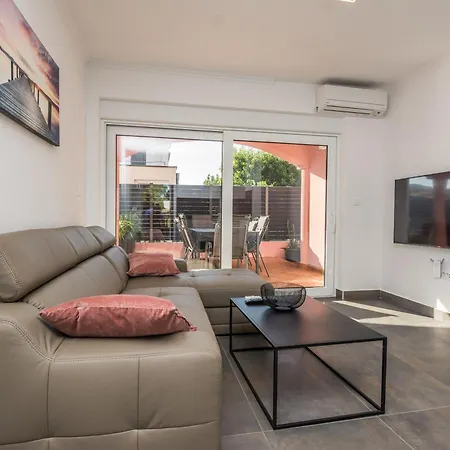 Trogrlic Privlaka (Zadar)