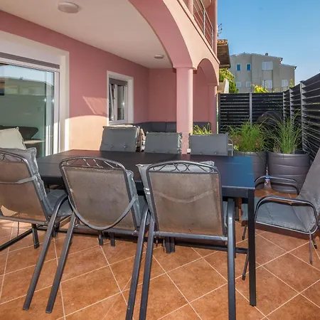 Trogrlic Privlaka (Zadar)