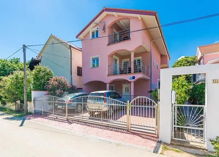 Trogrlic Apartamento *