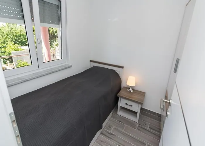 Trogrlic Privlaka (Zadar)