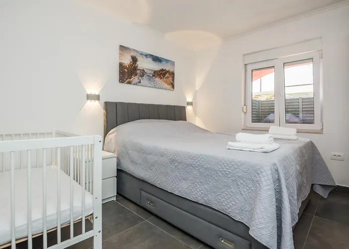 Trogrlic Privlaka (Zadar)