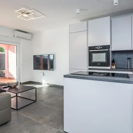 Trogrlic Apartment