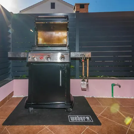 アパート Trogrlic *