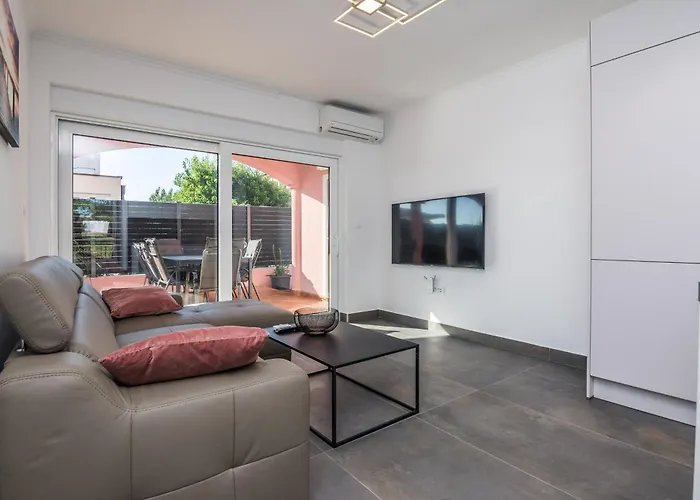 Apartment Trogrlic